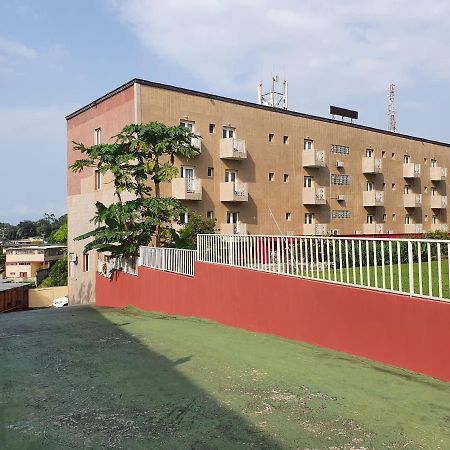 Hotel Imperial Libreville Buitenkant foto