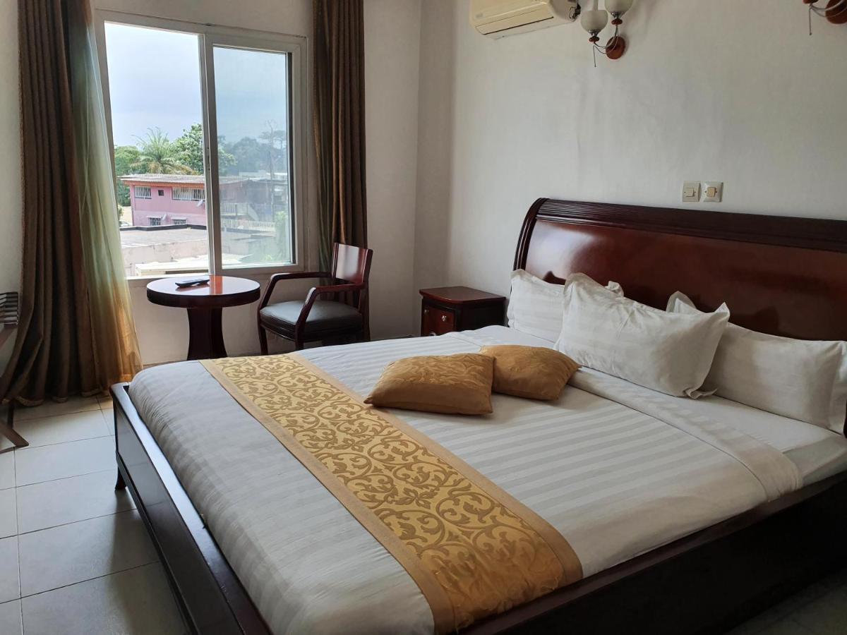 Hotel Imperial Libreville Buitenkant foto